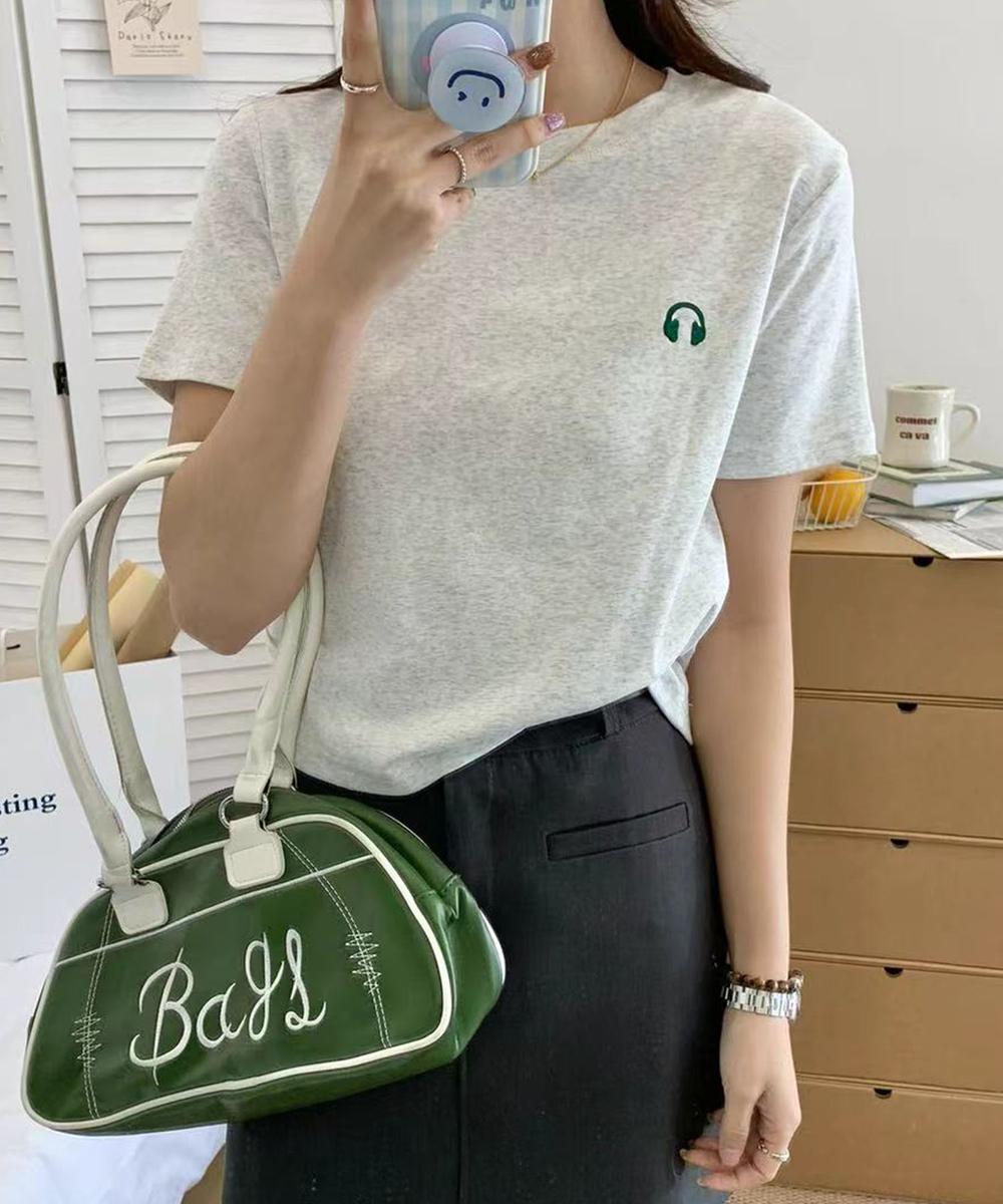 ワンポイント刺繍入りベーシックTシャツ