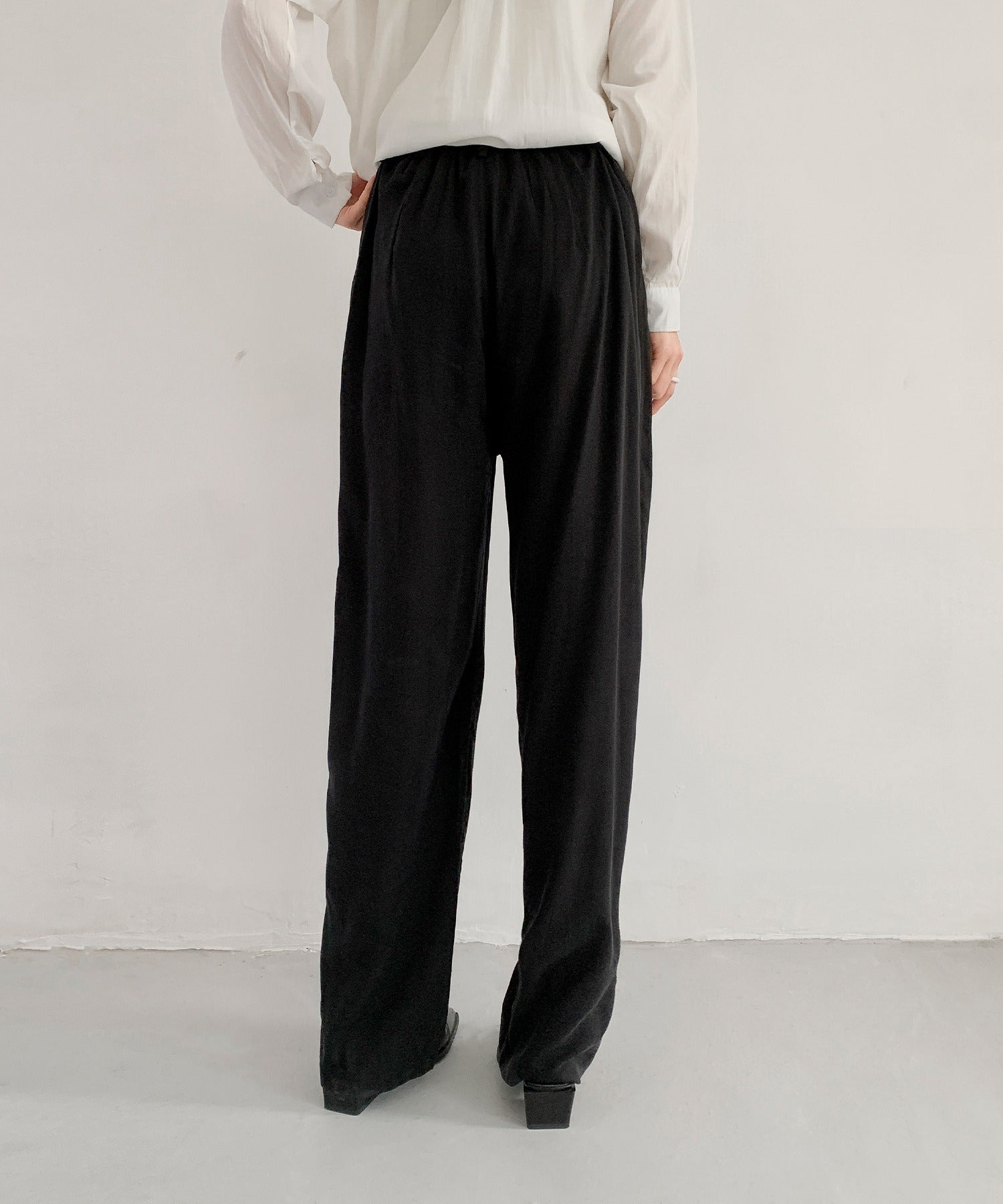 DECADE CLASSIC ジャストウエストカーブタックド パンツ