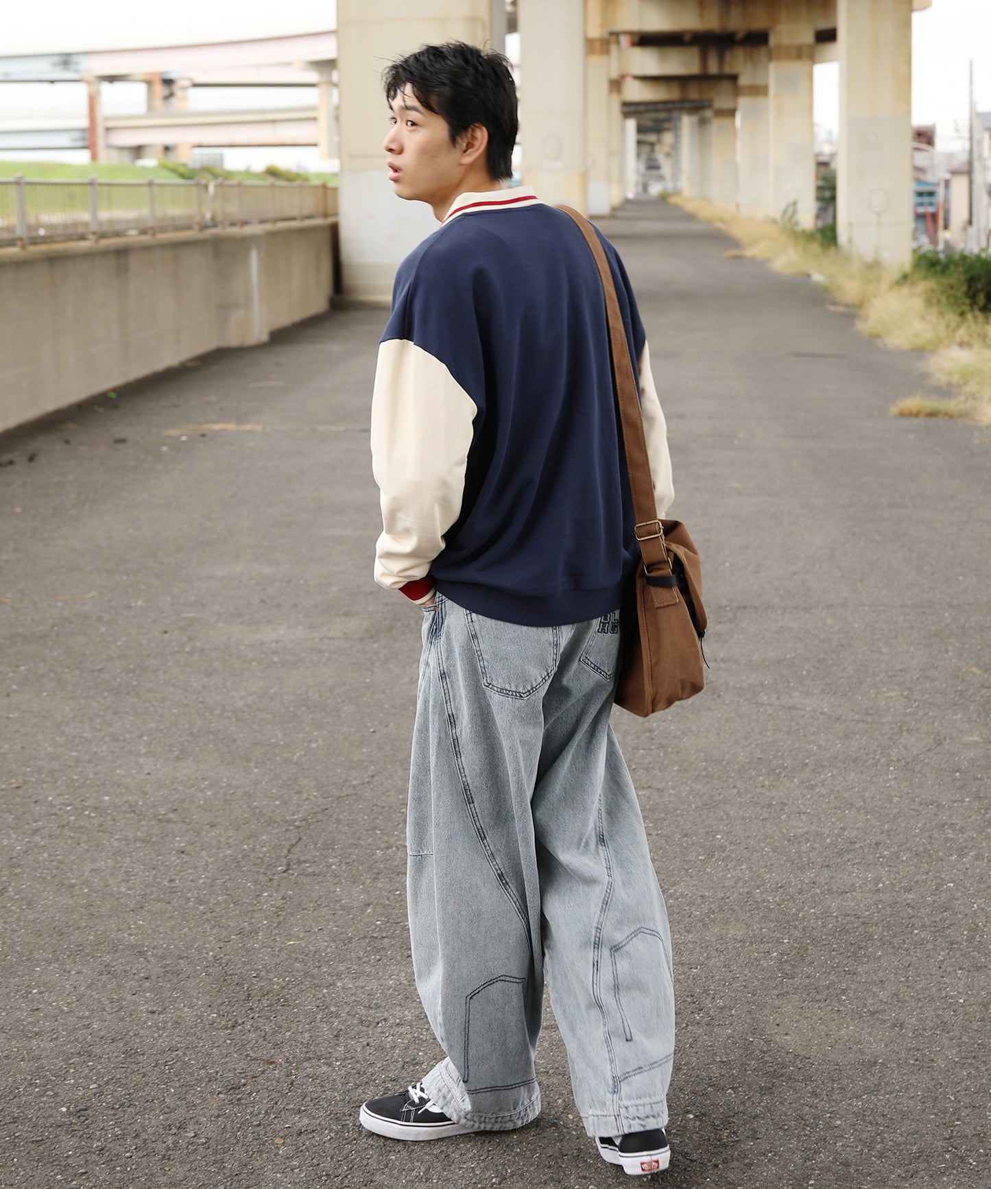 HOOK -original-　海賊わんちゃん刺繍ポロ襟スウェット