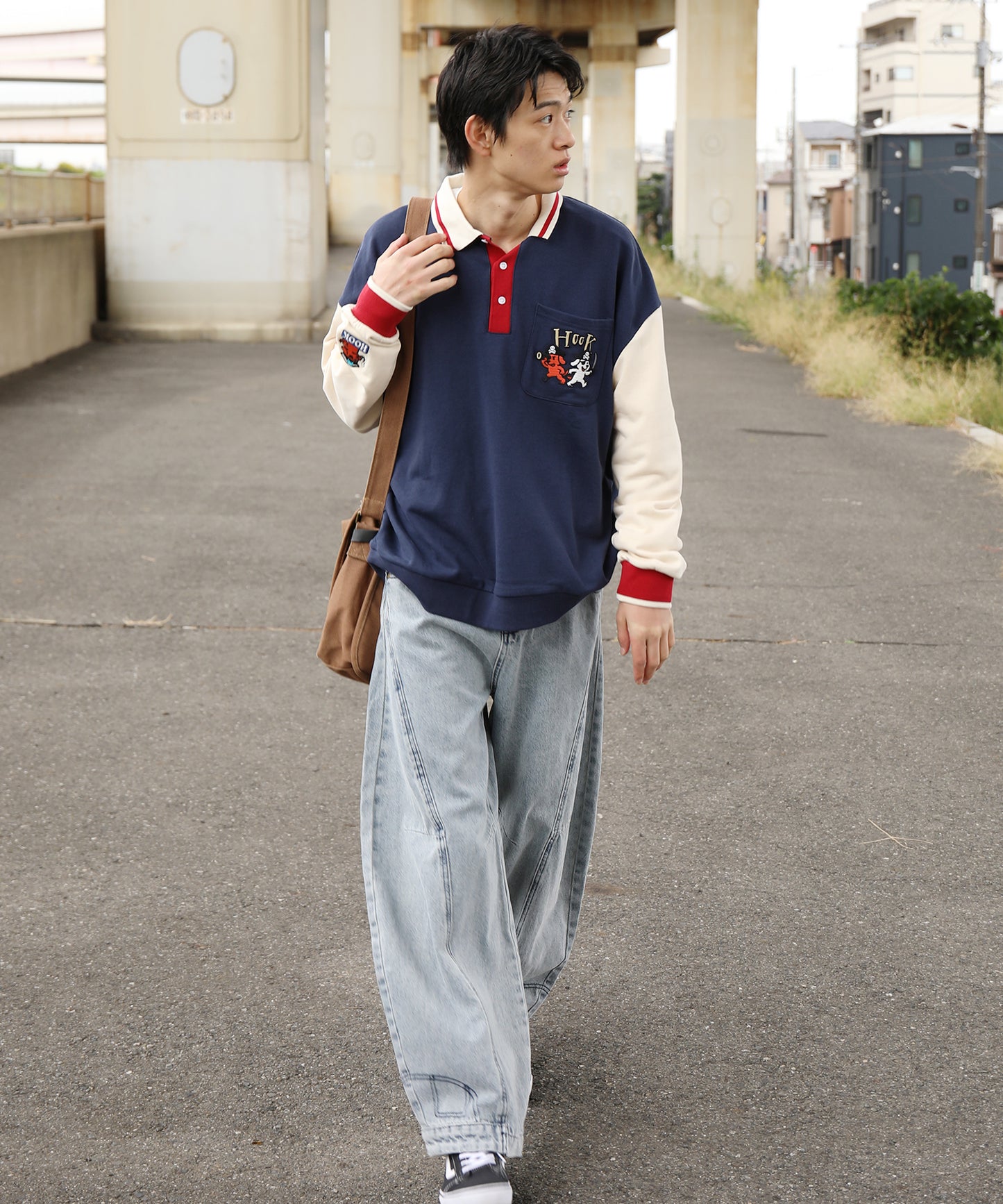 HOOK -original-　海賊わんちゃん刺繍ポロ襟スウェット