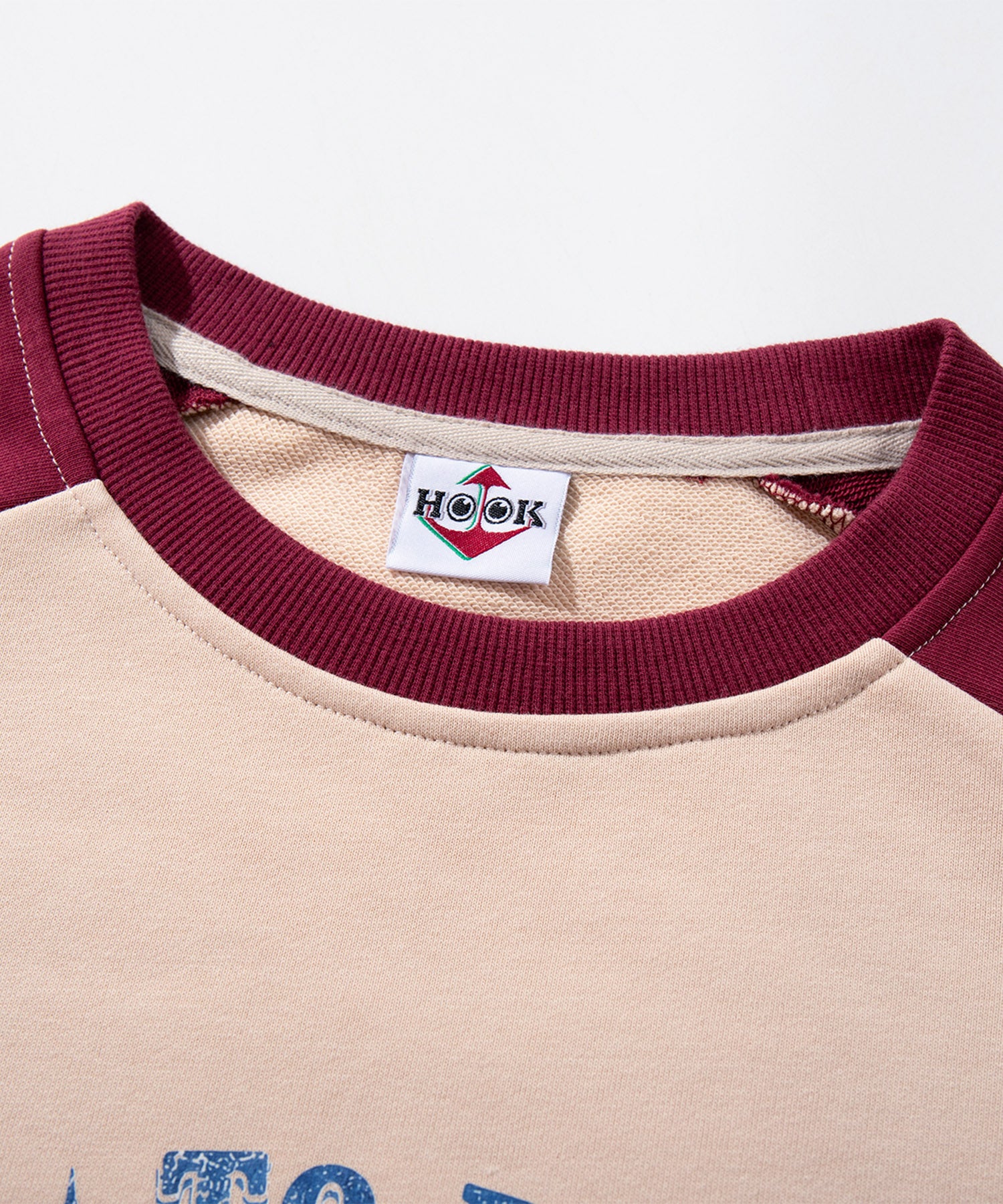 HOOK -original- Heart Cat Print Raglan Pullover Sweatshirt