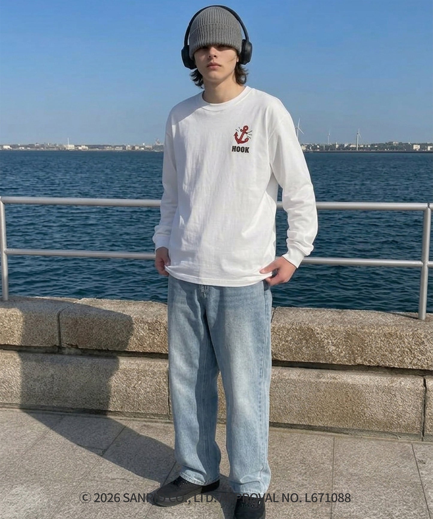 HOOK -original-　サンリオキャラクターズ コラボ バックプリントロンTEE