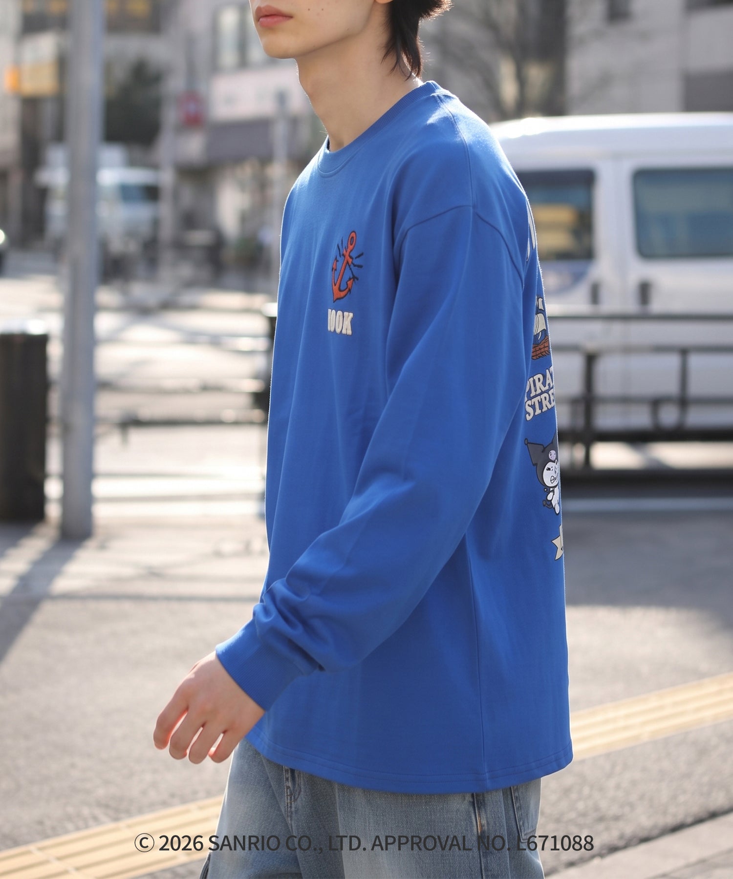 HOOK -original-　サンリオキャラクターズ コラボ バックプリントロンTEE