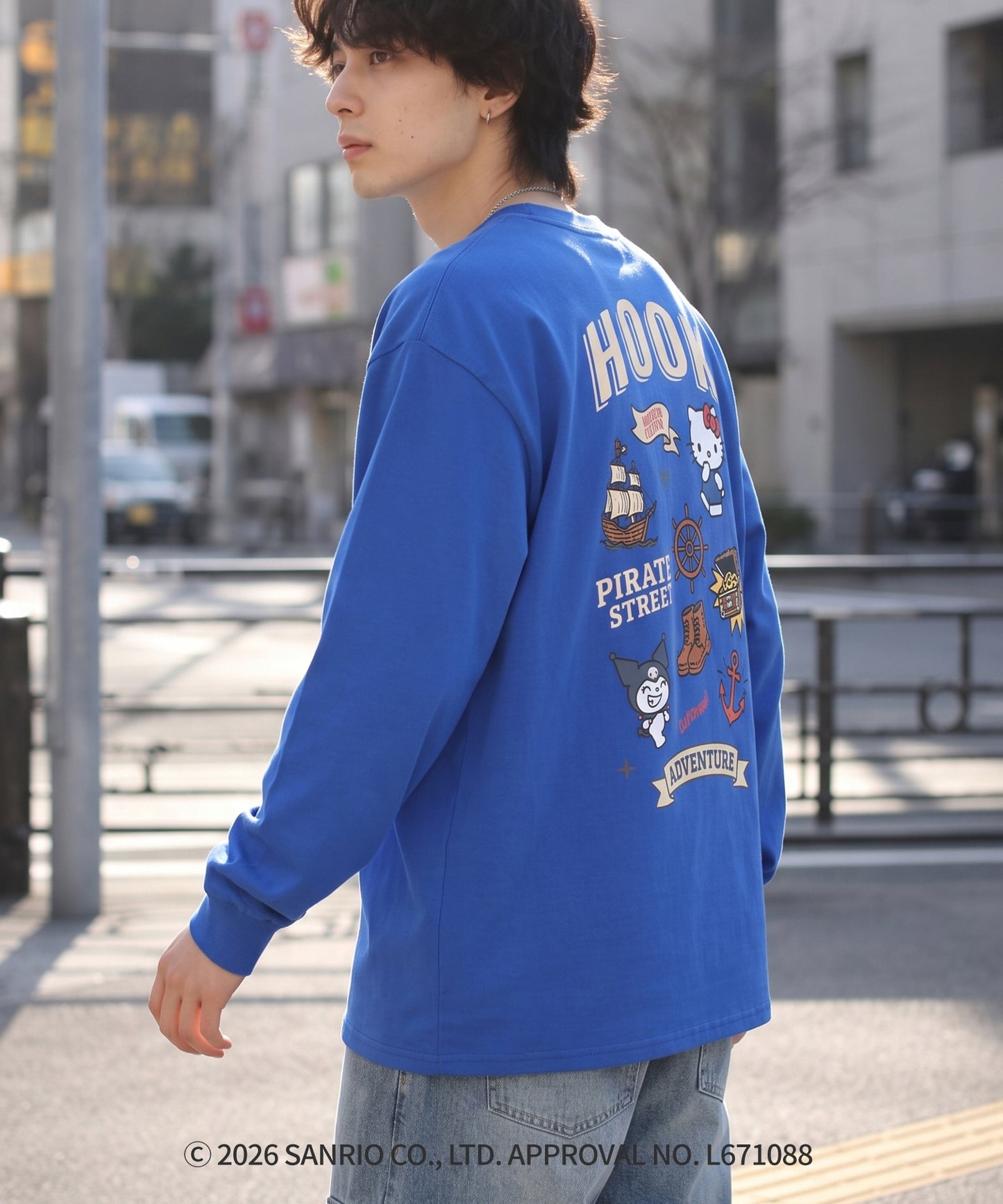 HOOK -original-　サンリオキャラクターズ コラボ バックプリントロンTEE