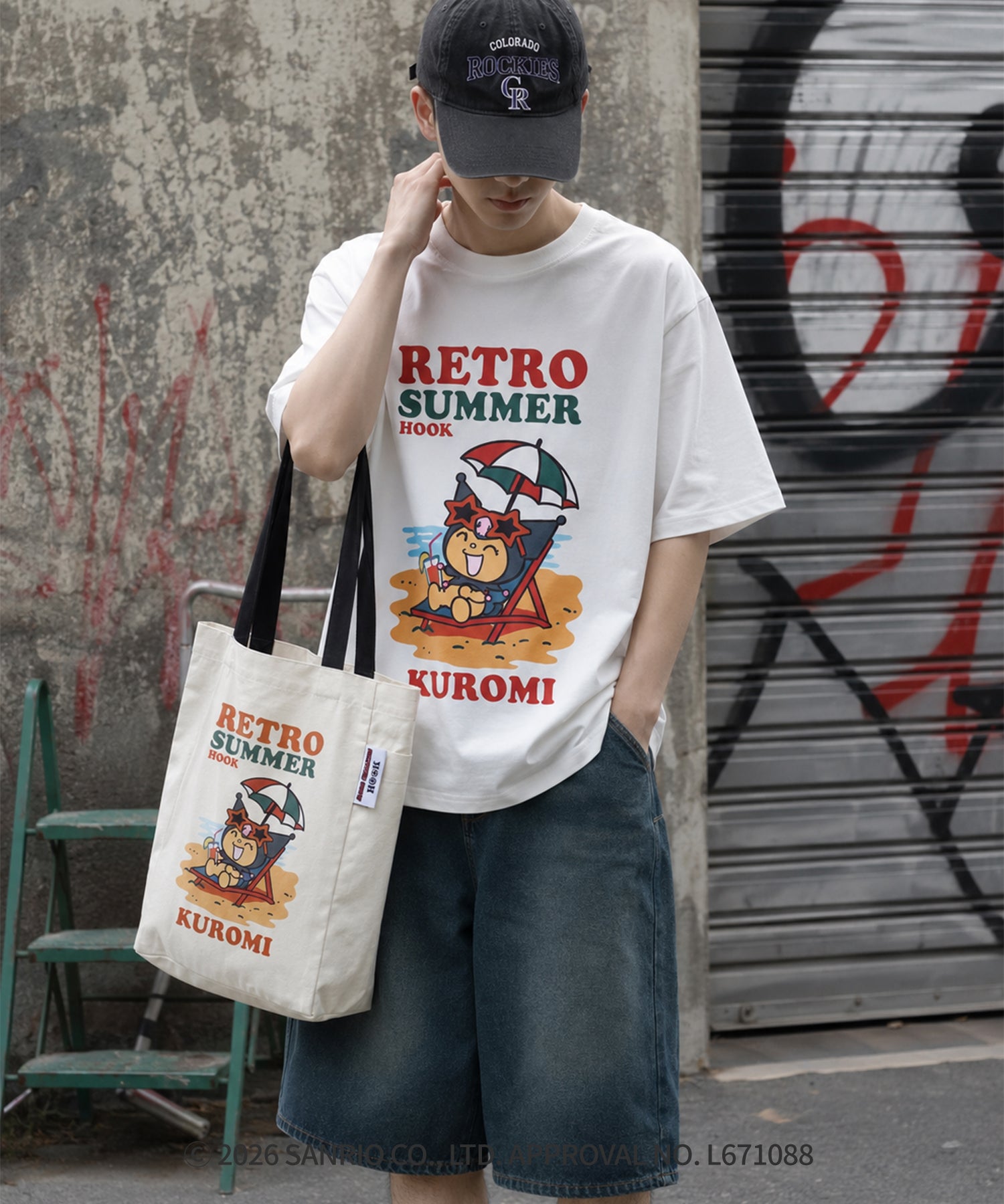 HOOK -original-　サンリオキャラクターズ コラボ プリントTシャツ
