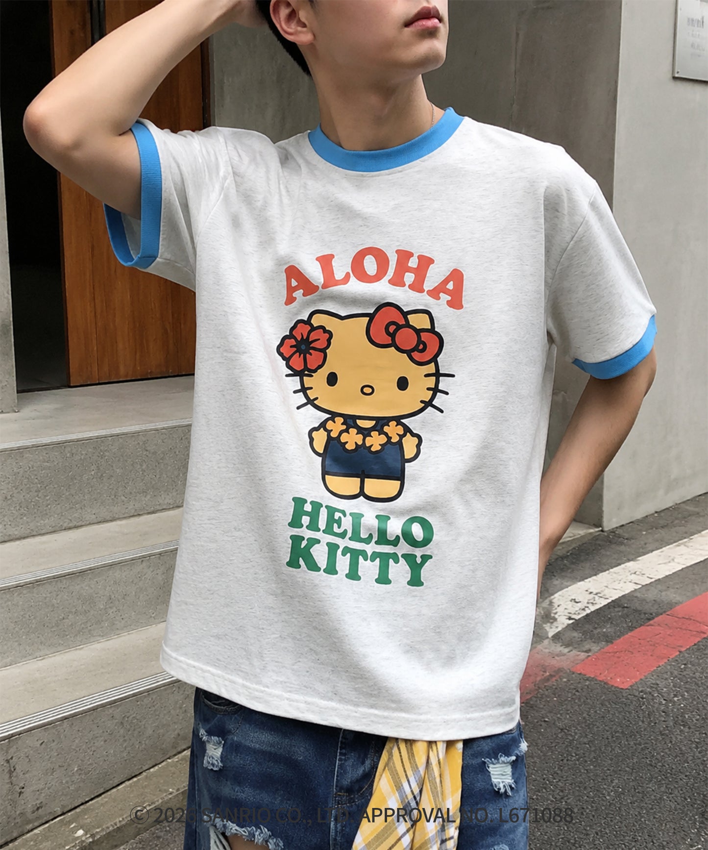HOOK -original-　サンリオキャラクターズ コラボ バイカラープリントリンガーTシャツ