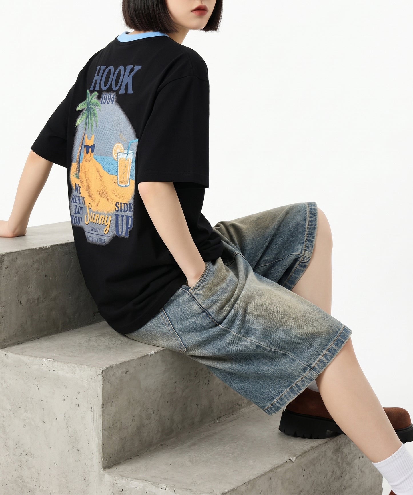 HOOK -original-　サングラスキャットビーチプリントTシャツ