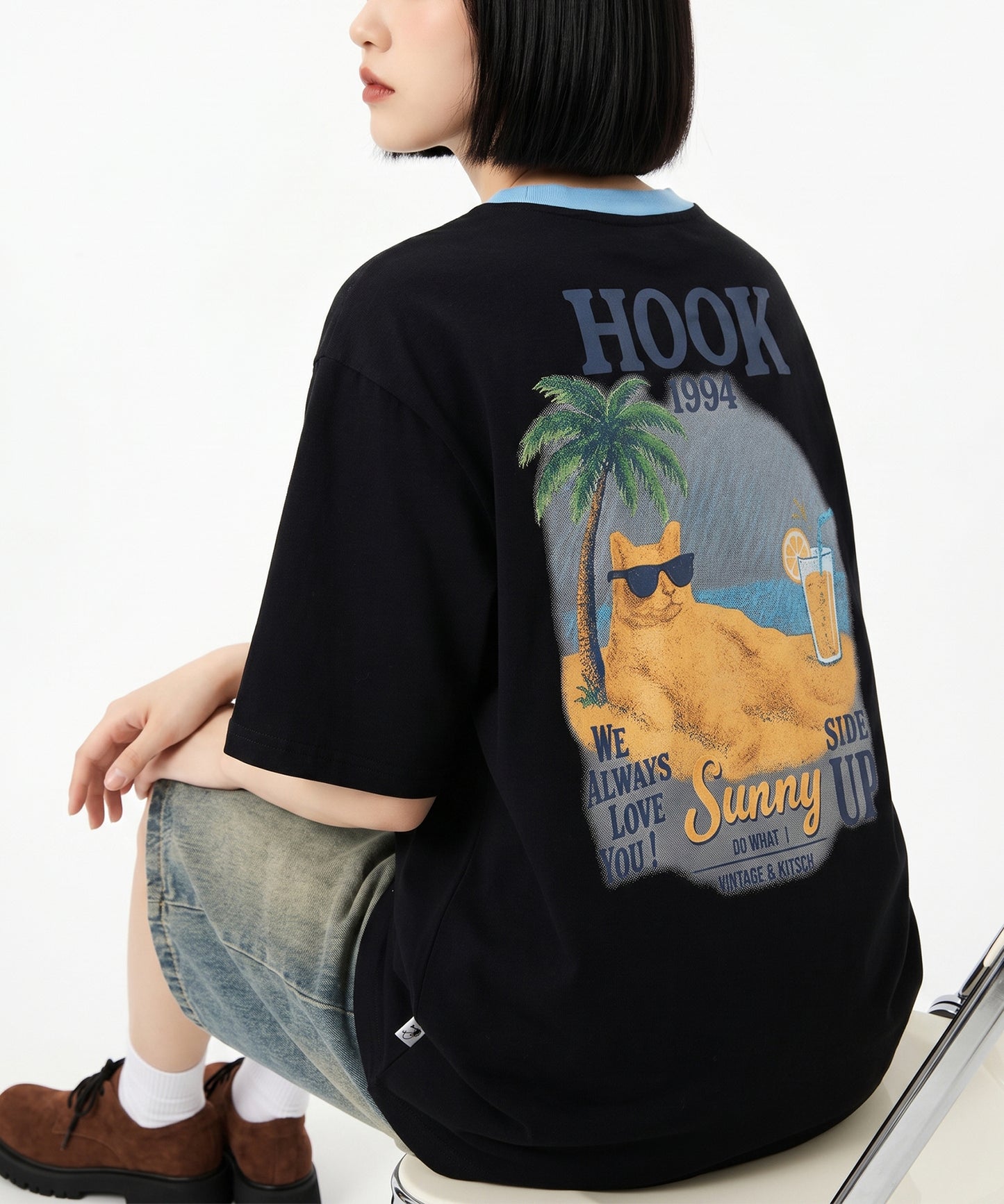 HOOK -original-　サングラスキャットビーチプリントTシャツ