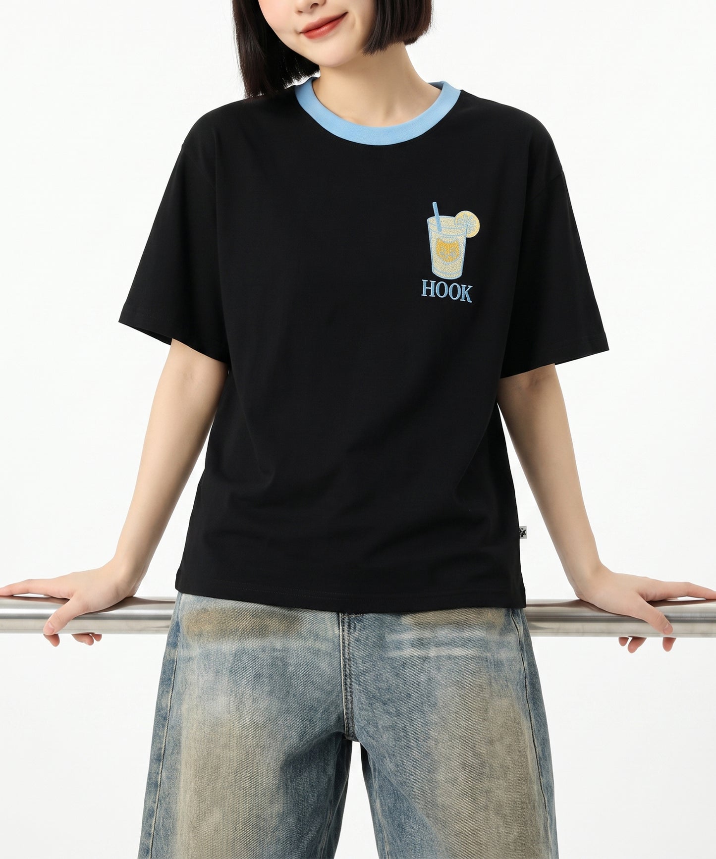 HOOK -original-　サングラスキャットビーチプリントTシャツ