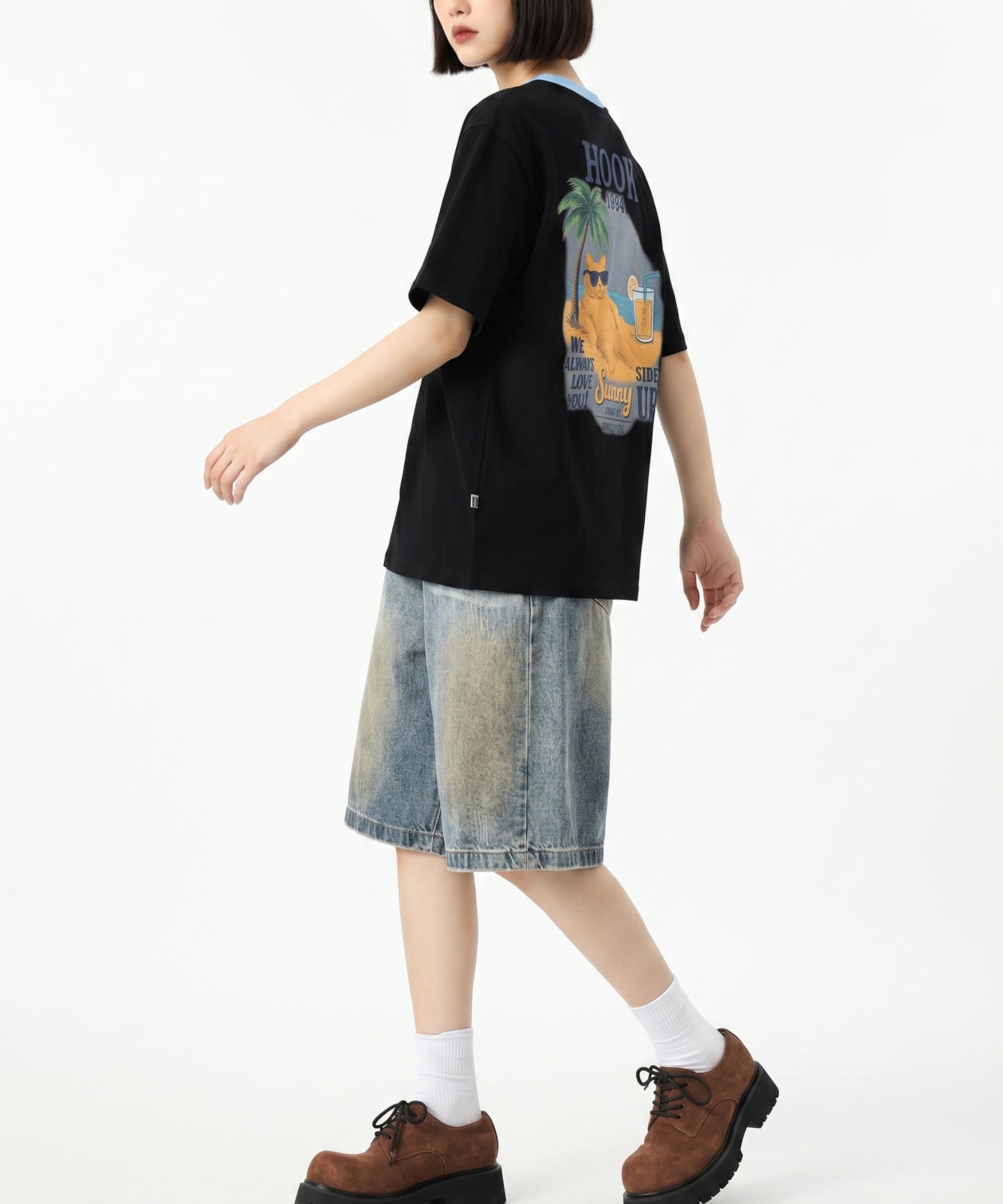 HOOK -original-　サングラスキャットビーチプリントTシャツ