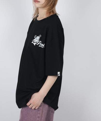 HOOK -original-　フードモチーフ アメリカンカートゥーンプリント ビッグTシャツ