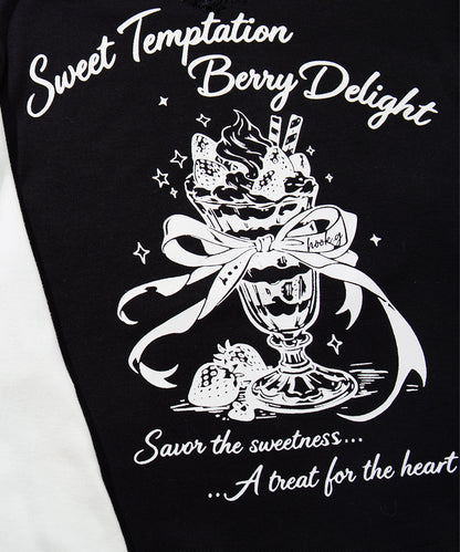 HOOK　for girls -original-　レースVネックプリントシャーリングトップス