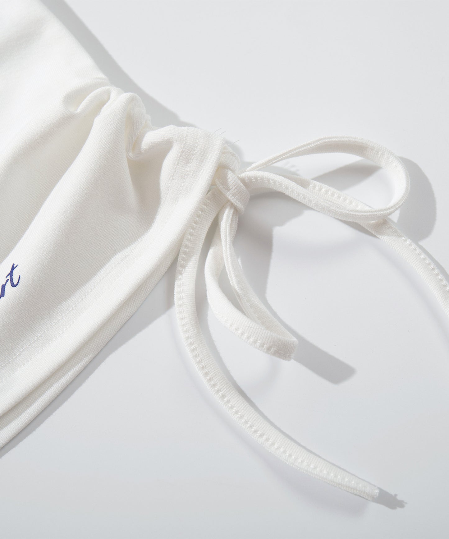 HOOK　for girls -original-　レースVネックプリントシャーリングトップス