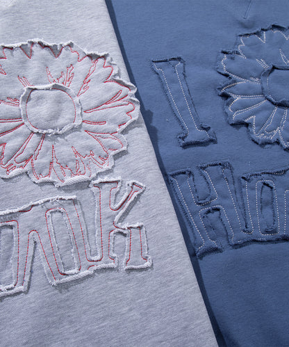 HOOK -original-　フラワークラフト刺繍 クルーネックスウェット