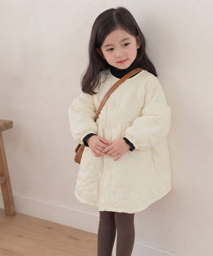 【aimoha KIDS】フラワーキルティング ライト中綿コート