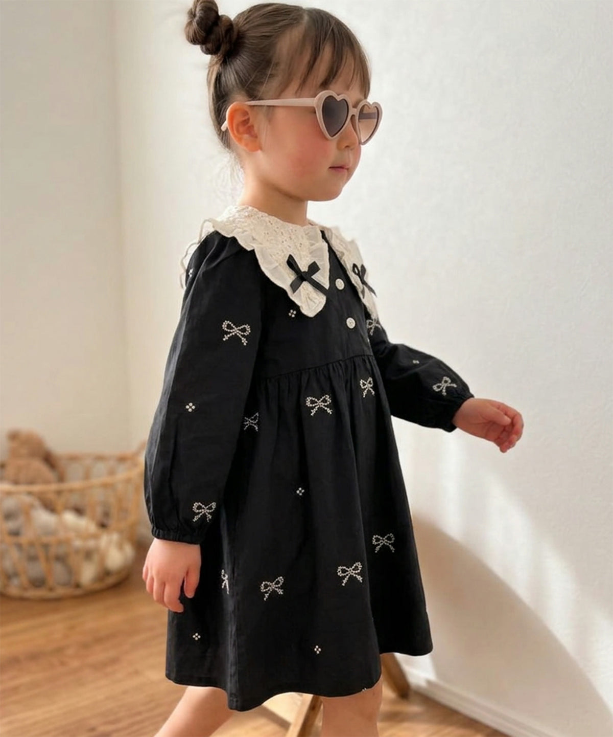 【aimoha KIDS】【90-130cm】レース襟リボン刺繍ワンピース