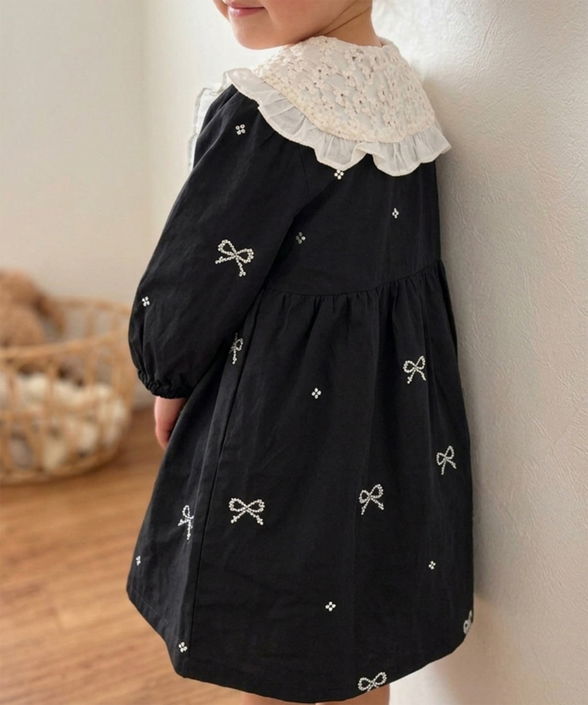 【aimoha KIDS】【90-130cm】レース襟リボン刺繍ワンピース