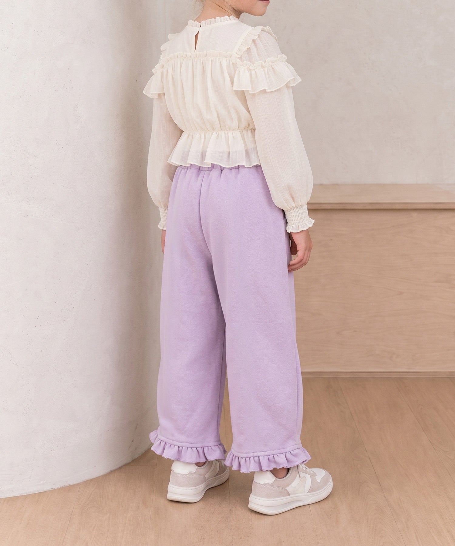 【aimoha KIDS】キャンディカラー  裾フリルスウェットカーブパンツ