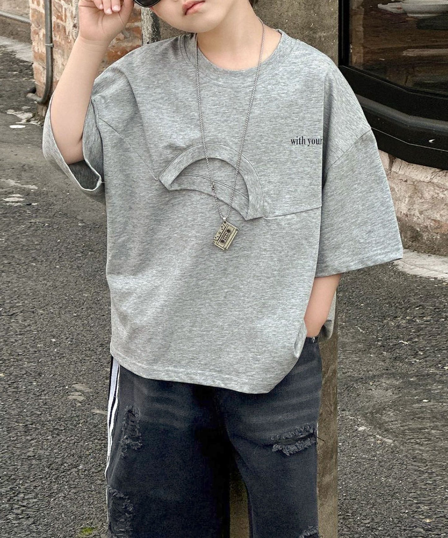【aimoha-KIDS-】逆さネックデザインTシャツ