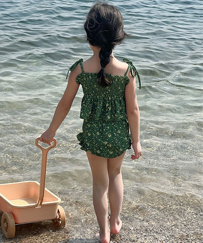 【aimoha-KIDS-】キッズ　花柄シャーリングビキニ　2点セット (SS)