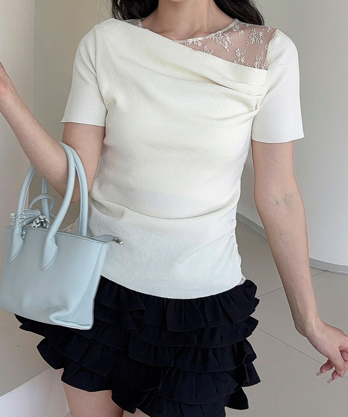 【Jasmine】レース切り替えアシメトリーデザインTシャツ