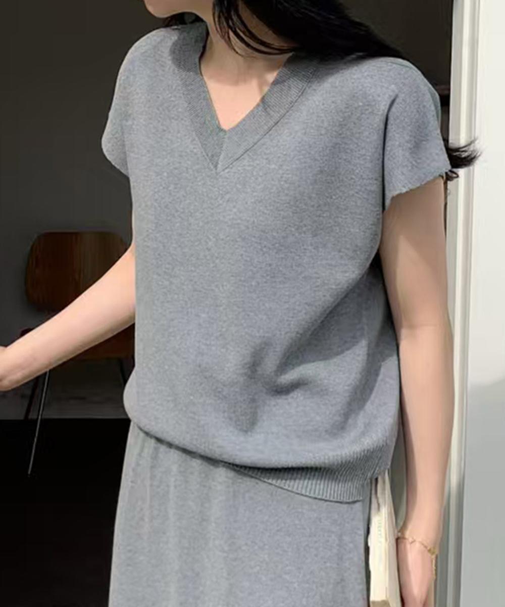 Vネックニットセットアップ
