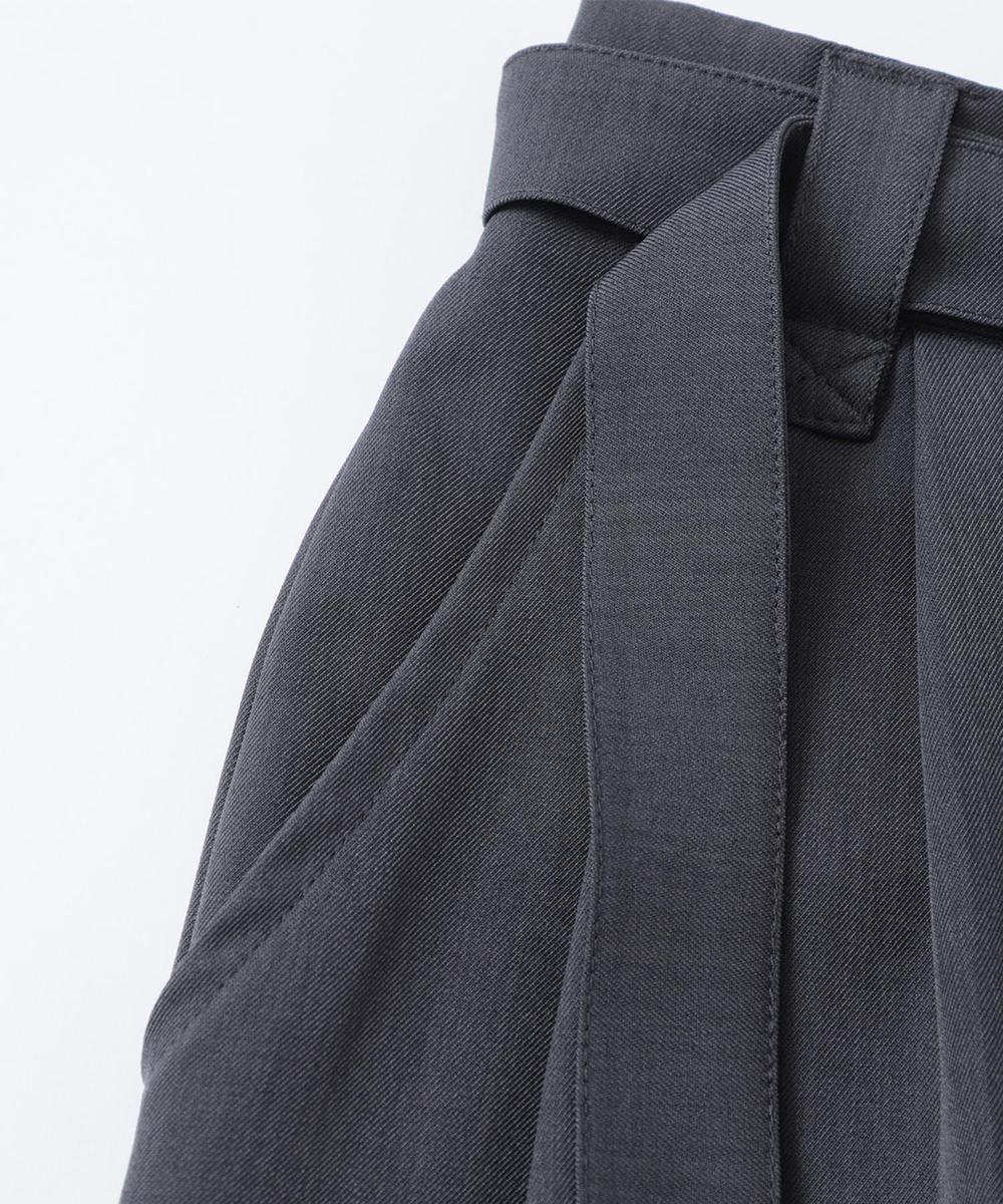 共布ベルト付きタックショートスラックスパンツ