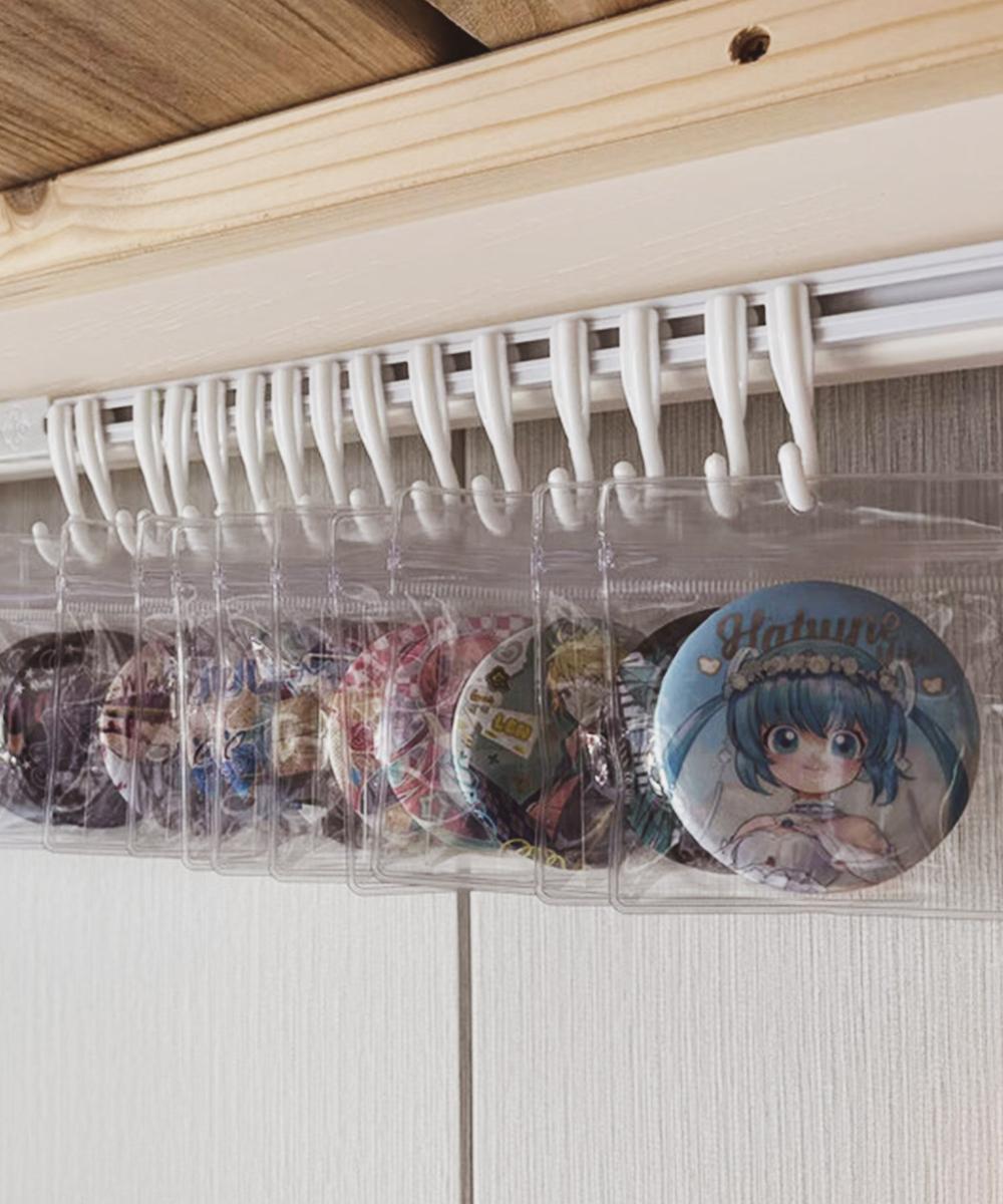 バッジ収納ラック