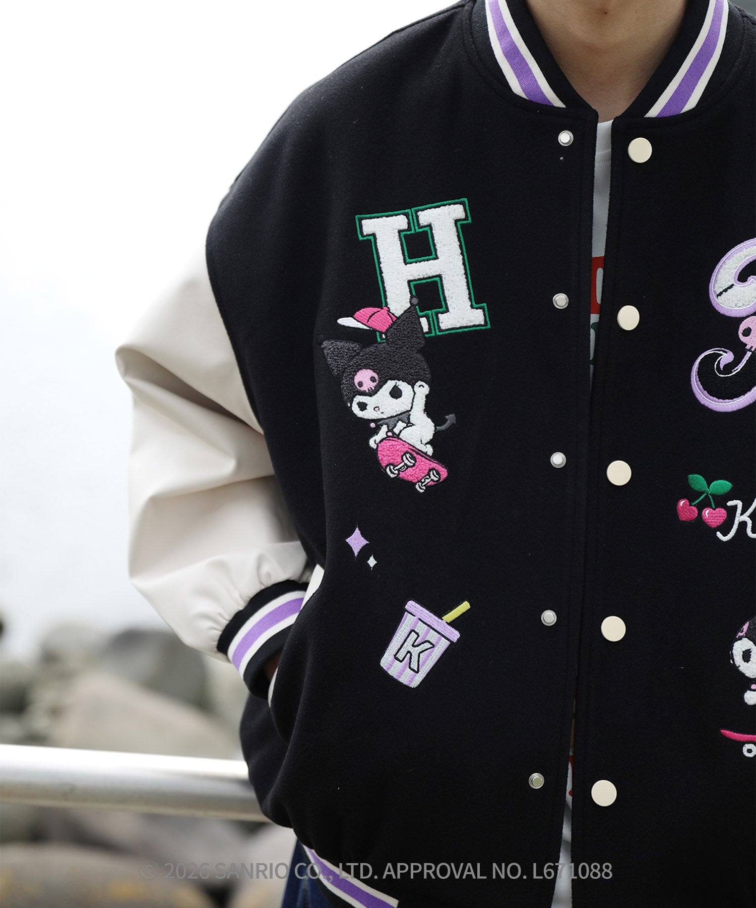 HOOK -original- SANRIO CHARACTERS Collaboration Character Shaggy Embroidered Stadium Jacket