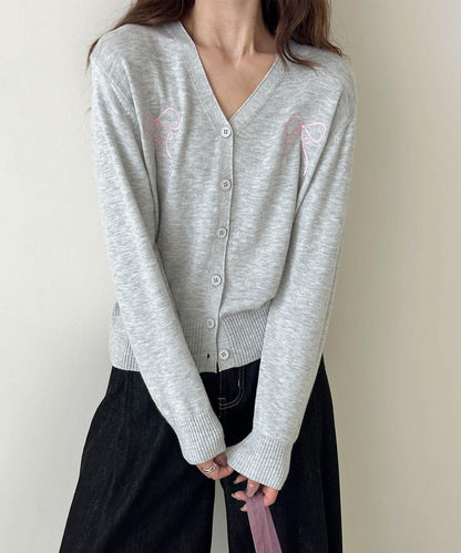 【aimoha】リボン刺繍Vネックニットカーディガン