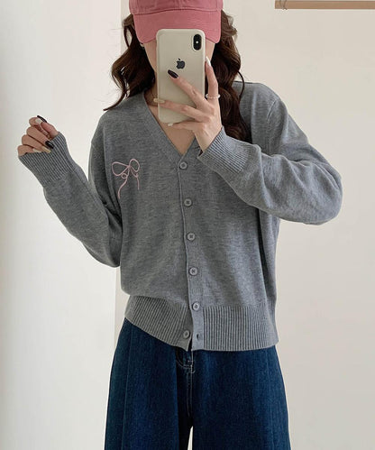 【aimoha】リボン刺繍Vネックニットカーディガン