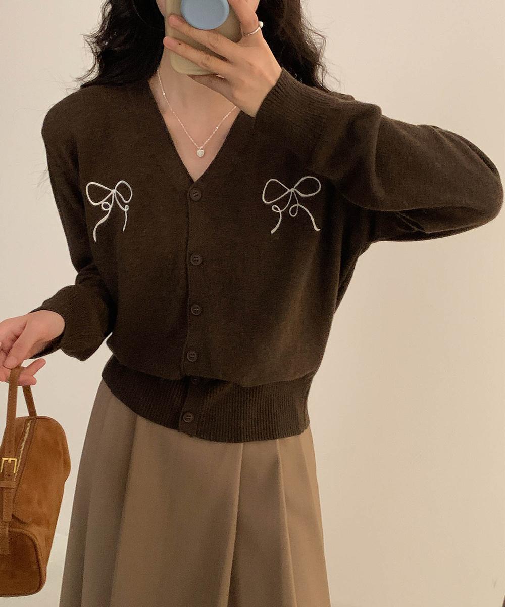 【aimoha】リボン刺繍Vネックニットカーディガン