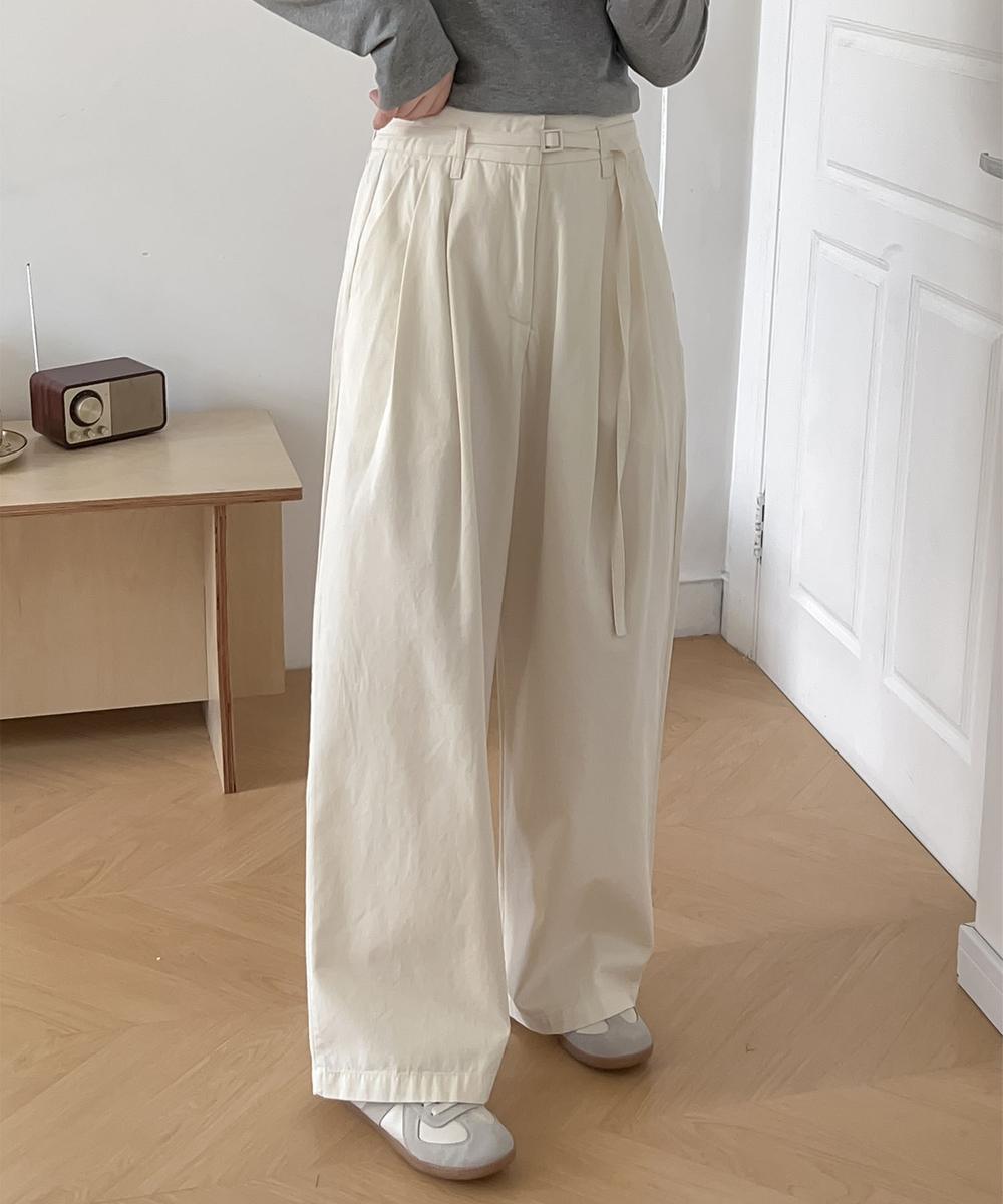 ベルト付きタックワイドパンツ