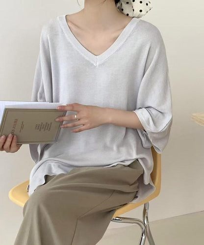 リラックスVネックニットトップス