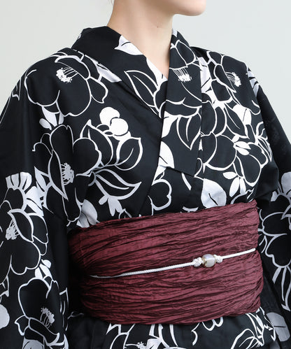 花模様コットン浴衣4点セット ゆかた・へこ帯・下駄・髪飾り