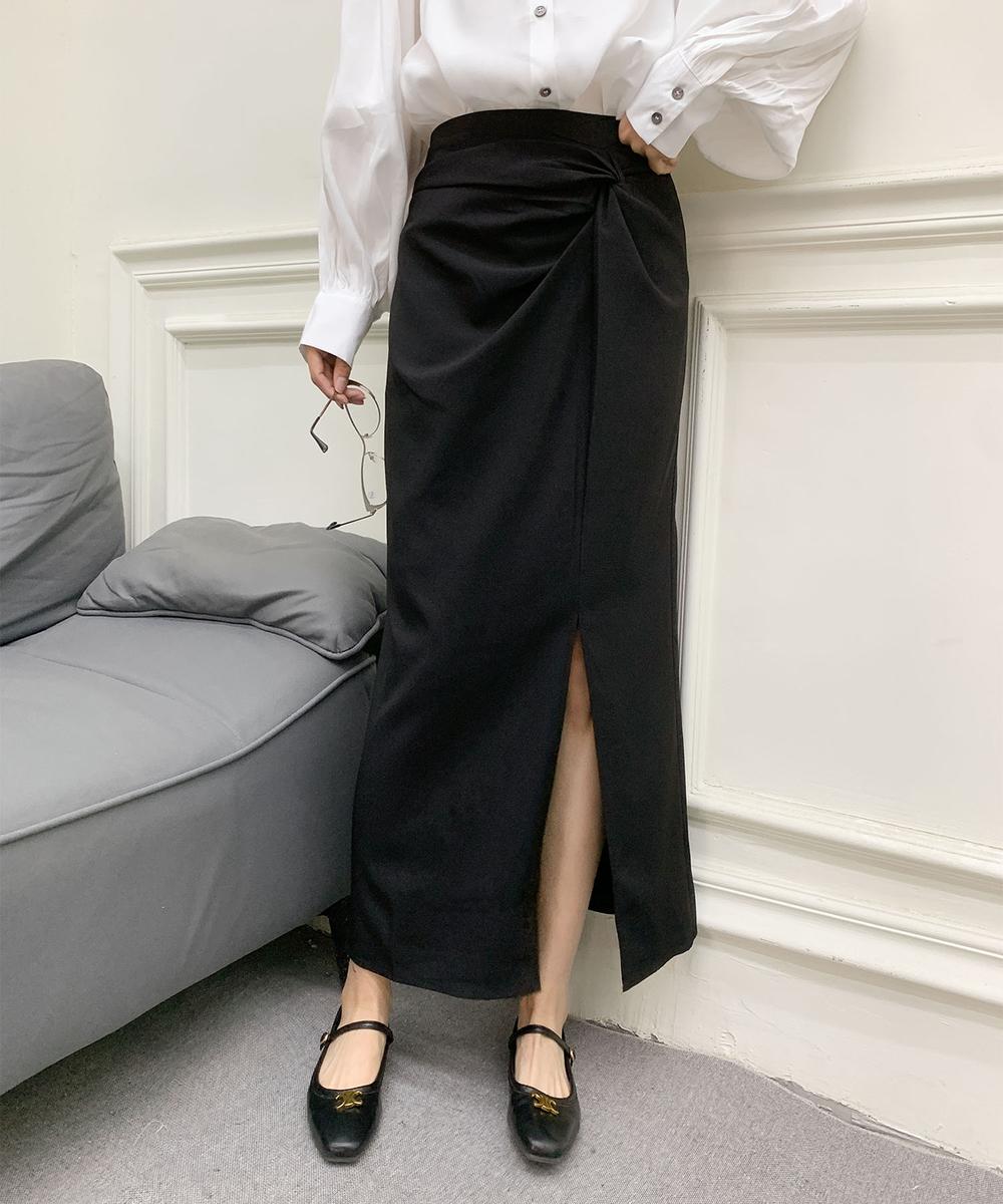 フロントスリット入りロングスカート