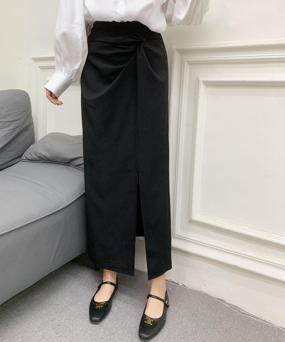 フロントスリット入りロングスカート