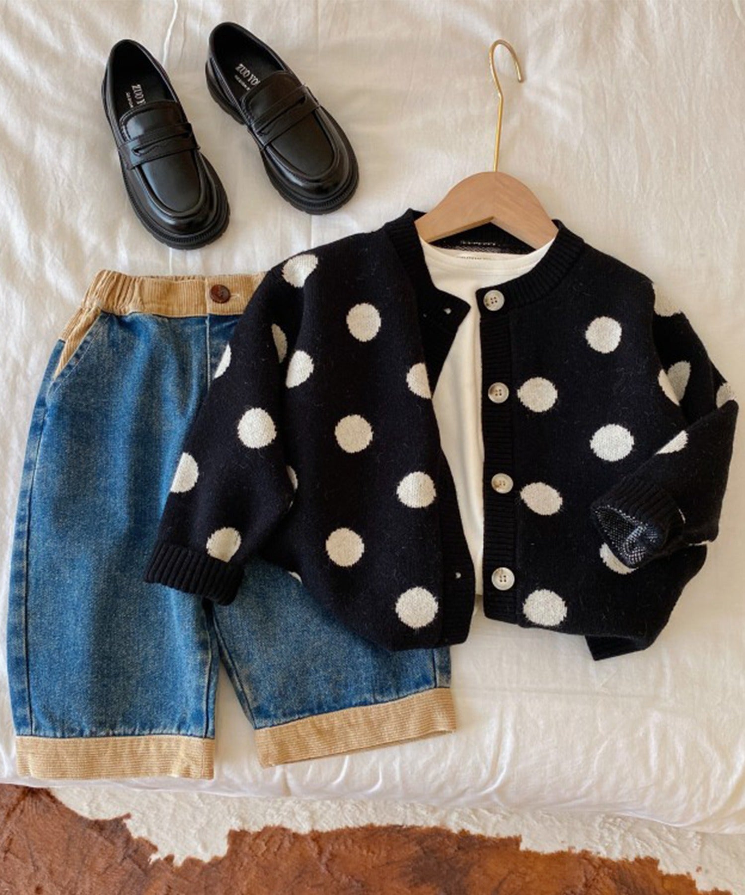 【aimoha-KIDS-】韓国子供服 ドット模様ニットカーディガン