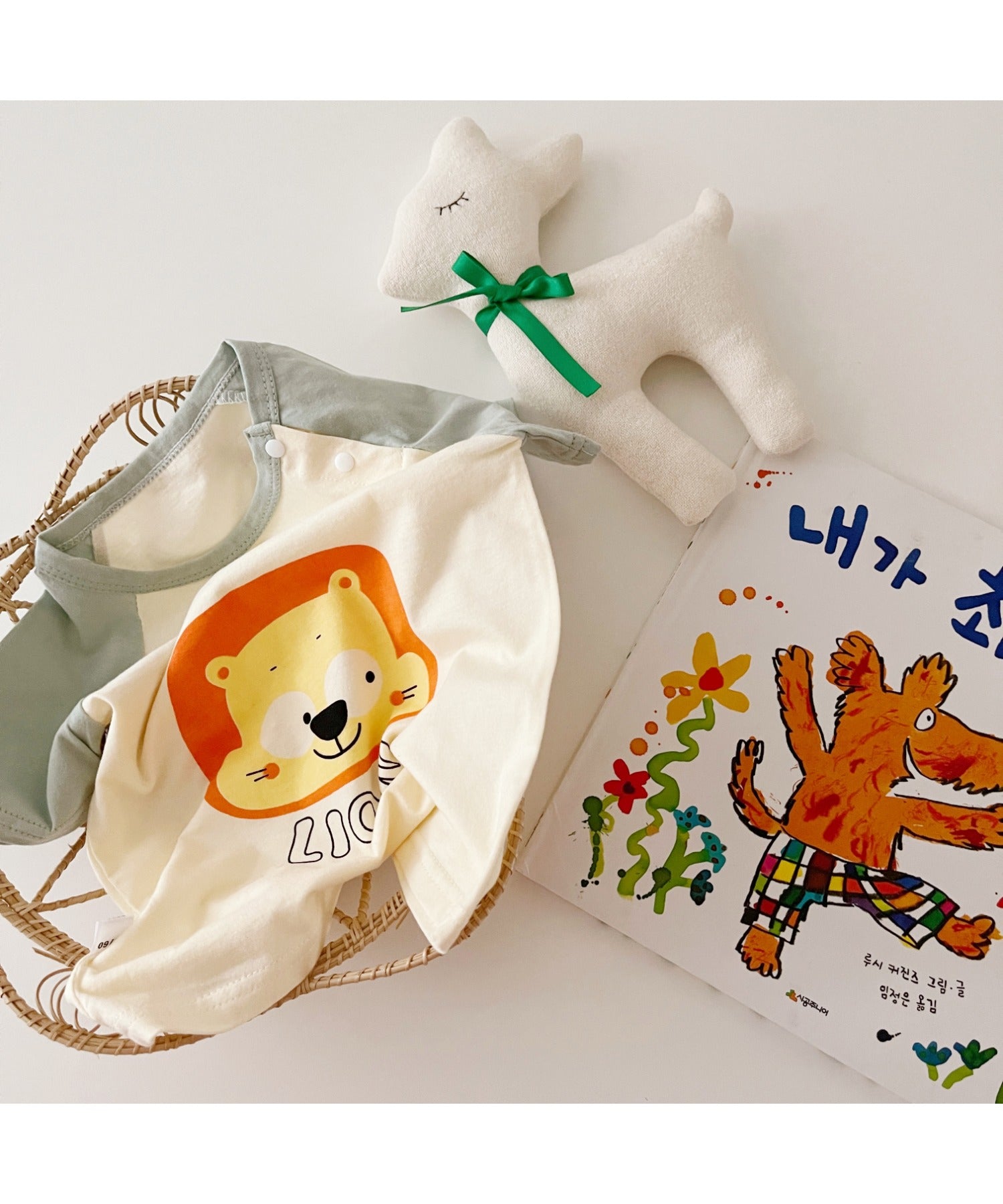 【aimoha-KIDS-】 かわいい動物イラストプリント 袖切り替え半袖tシャツ