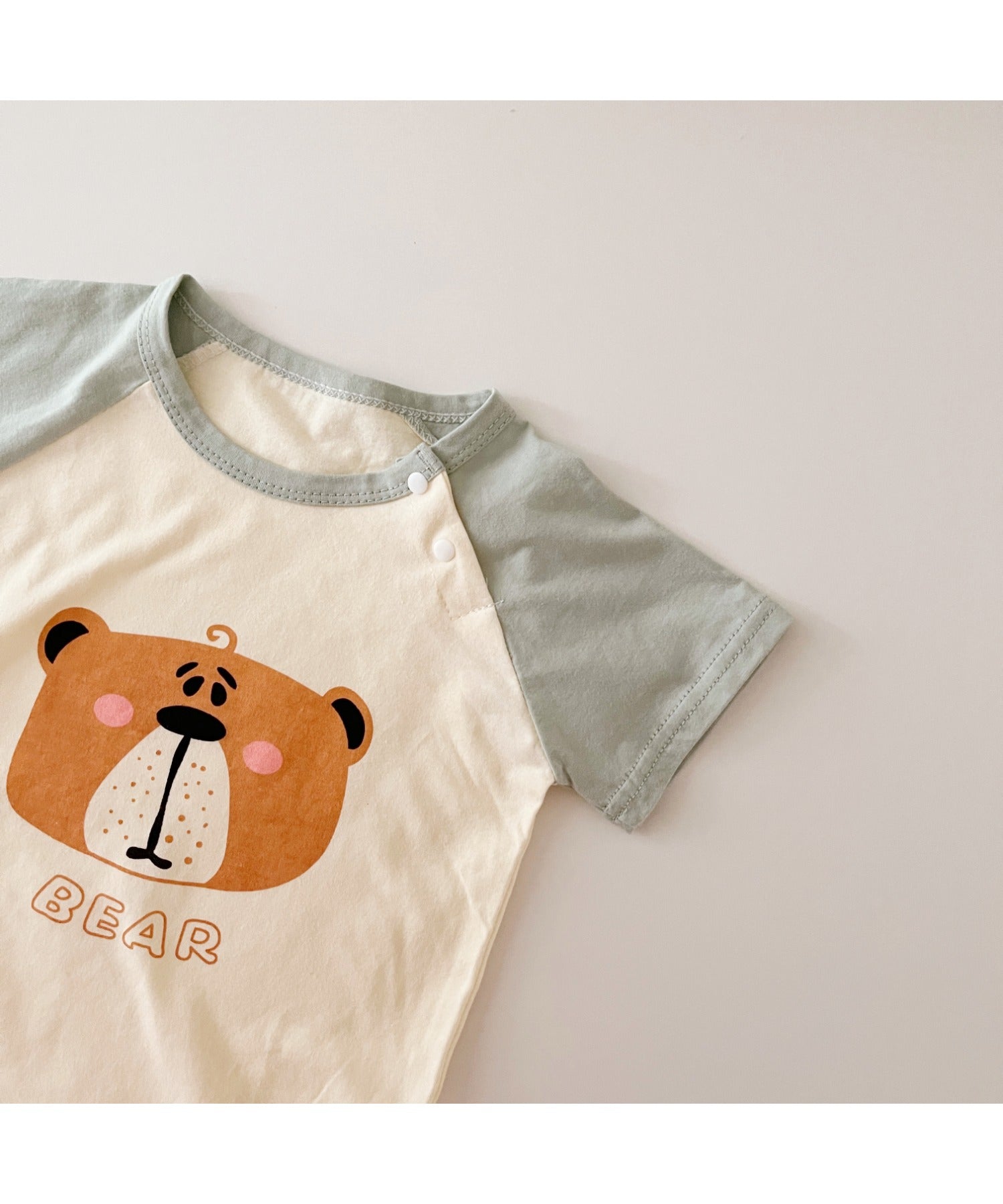 【aimoha-KIDS-】 かわいい動物イラストプリント 袖切り替え半袖tシャツ