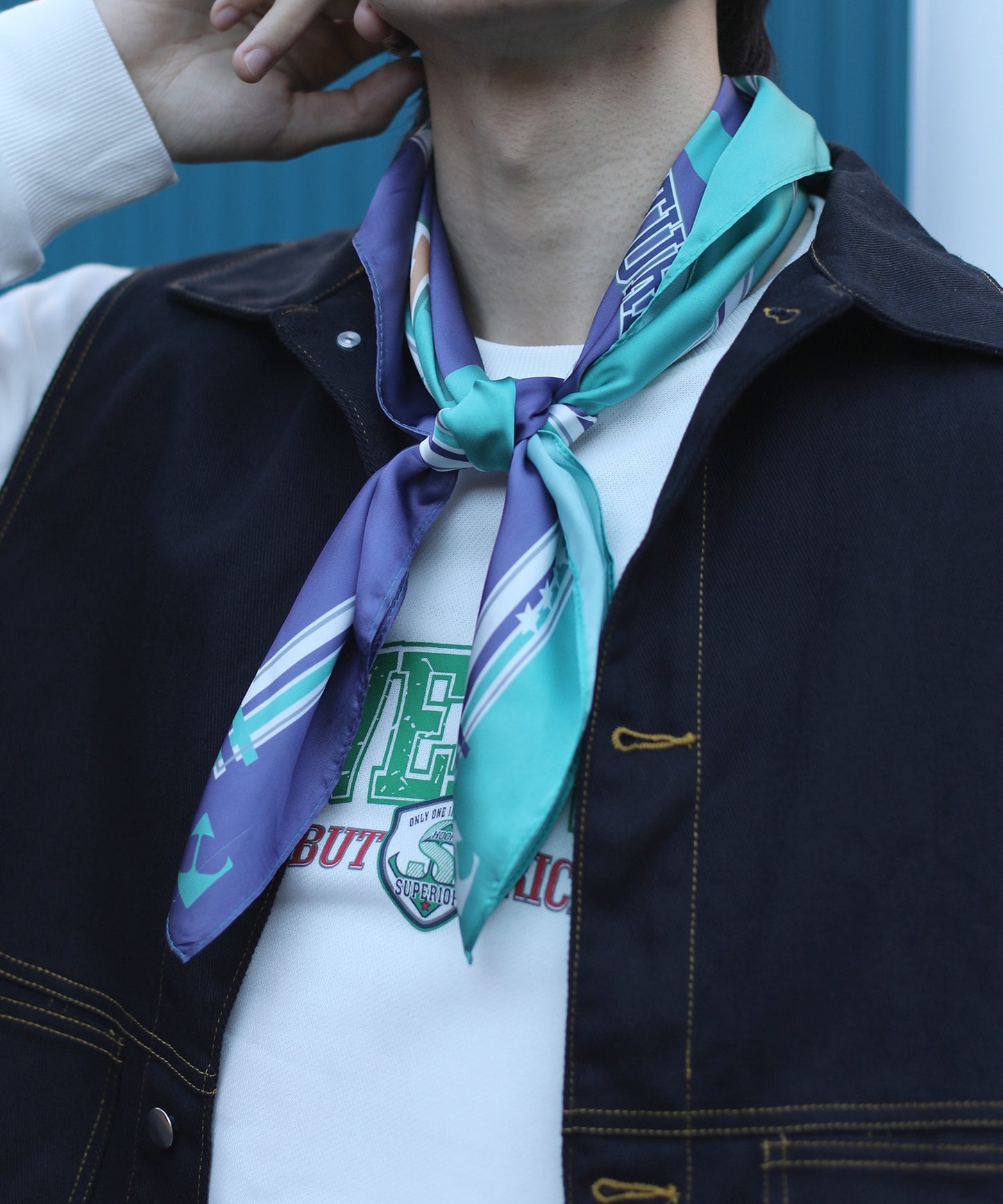 [HOOK -original-] Classic logo print pop color scheme scarf bandana