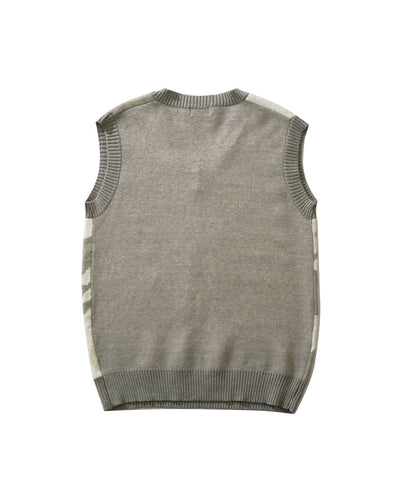 [HOOK] Super cute fluffy koala hill embroidery V-neck knit vest