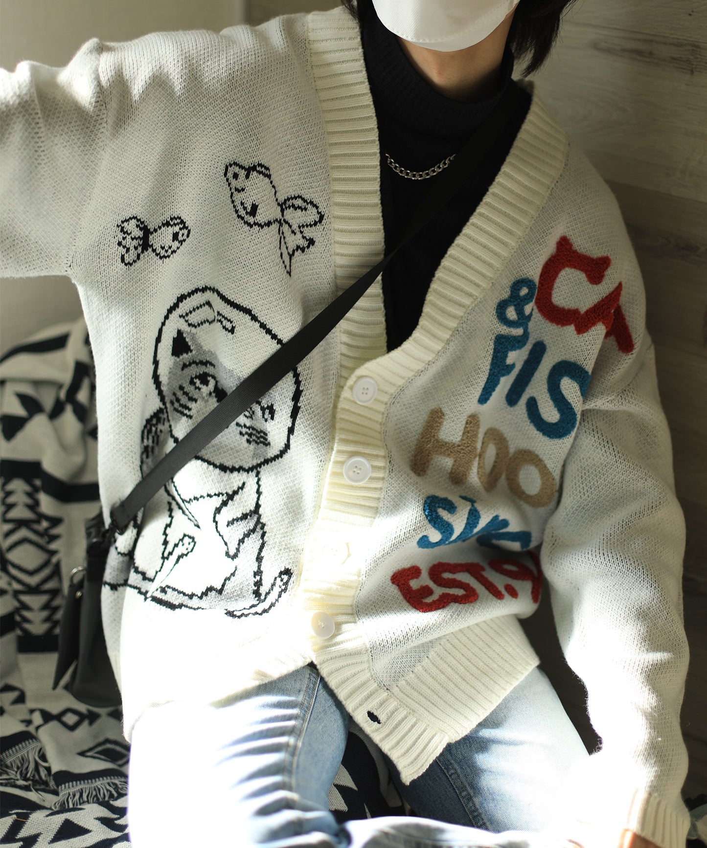 [HOOK -original-] Super cute "CAT &amp; FISH" English embroidered cat illustration cardigan