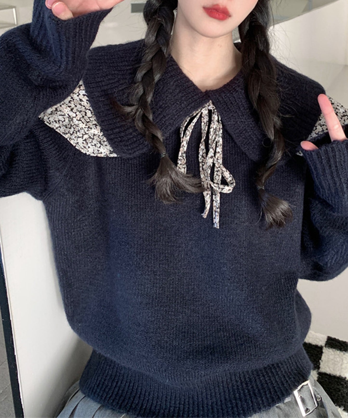 韓国風二重ビッグ襟ニットセーター